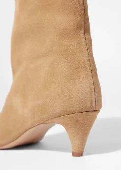 Ankle Boots mit weitem Schaft