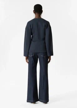 Asymmetrische Strickjacke