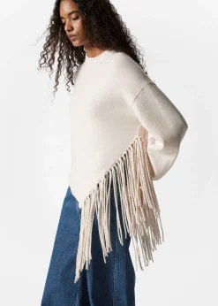 Asymmetrischer Pullover mit Fransen