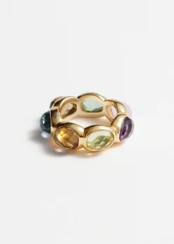 Auffälliger Ring mit Schmucksteinen