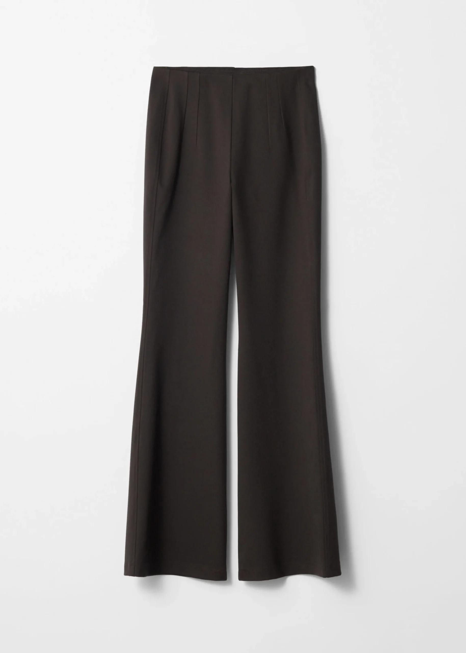 Ausgestellte Hose