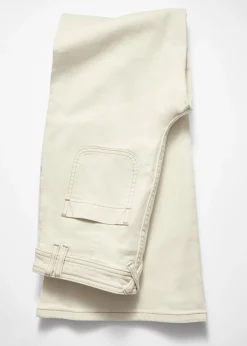 Ausgestellte Jeans mit hohem Bund