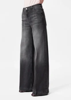 Ausgestellte Jeans mit hohem Bund