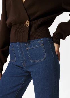 Ausgestellte Jeans mit hohem Bund