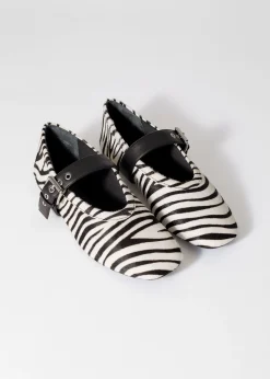 Ballerinas mit Zebramuster