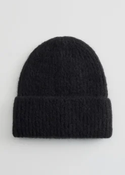 Beanie aus Wollmischung