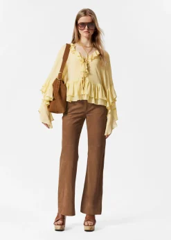 Bluse mit Rüschen