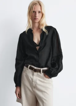 Bluse mit voluminösen Ärmeln