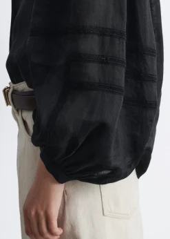 Bluse mit voluminösen Ärmeln