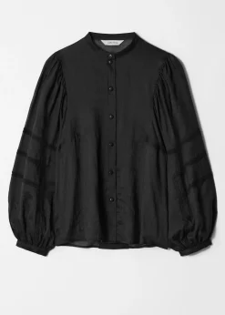 Bluse mit voluminösen Ärmeln