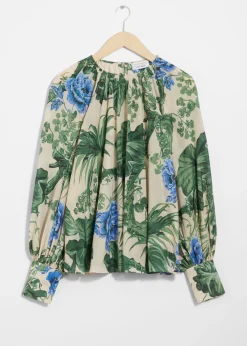 Bluse mit voluminösen Ärmeln