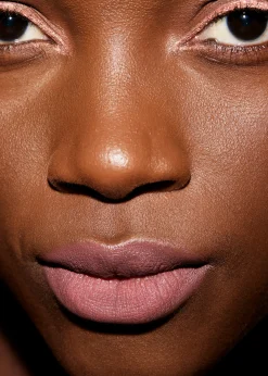 Bouquet Satin Lip Colour