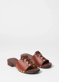 Clogs zum Schnüren