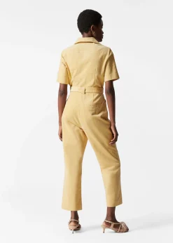 Cord-Jumpsuit mit Gürtel