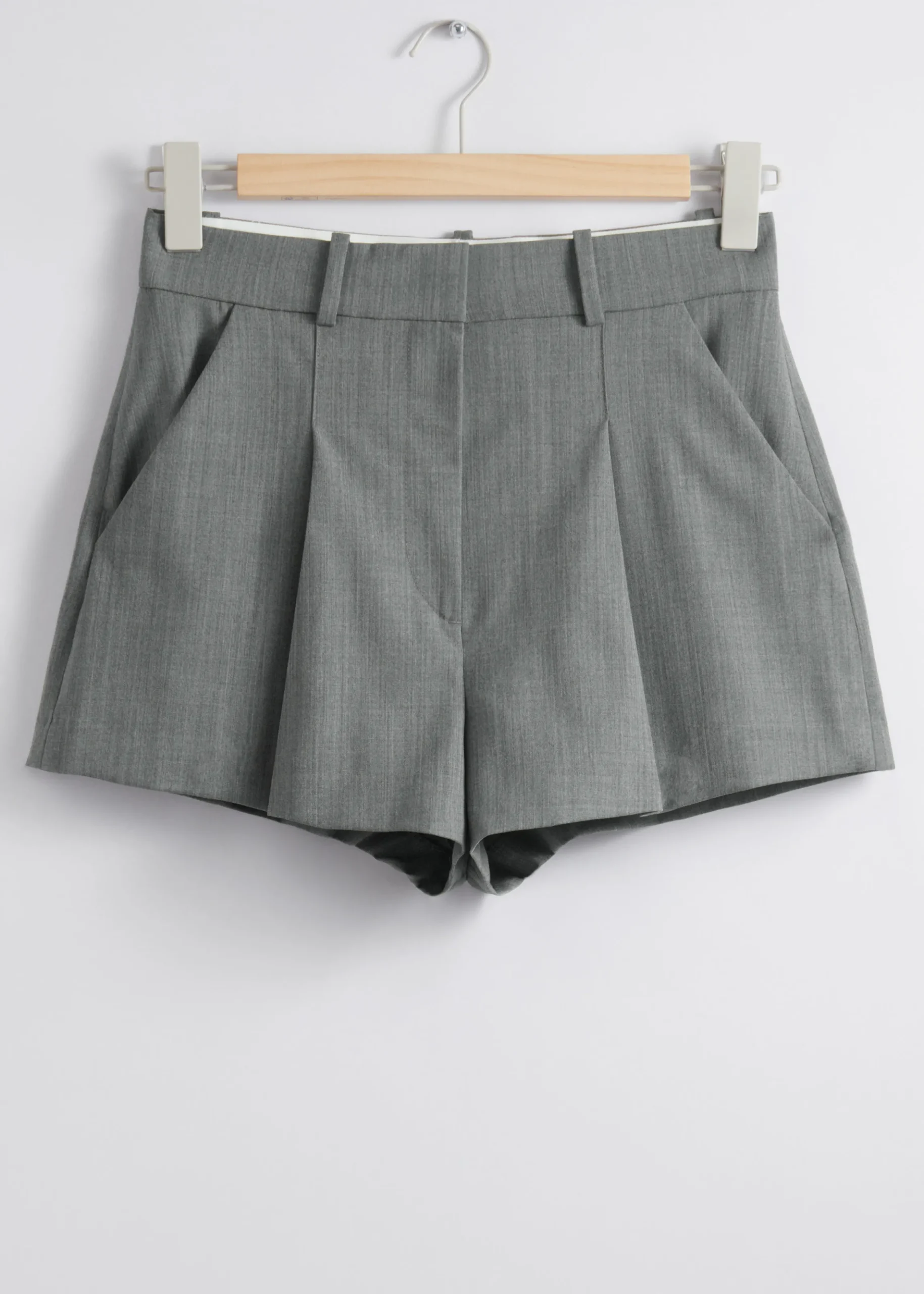 Elegante Shorts