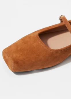 Flache Ballerinas mit karreeförmiger Zehenpartie