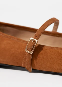 Flache Ballerinas mit karreeförmiger Zehenpartie