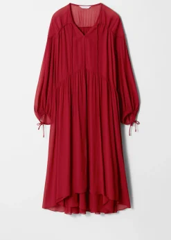 Fließendes Maxikleid