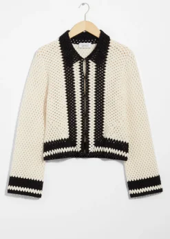 Gehäkelte Strickjacke