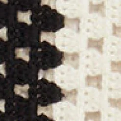Gehäkelte Strickjacke