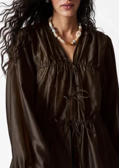 Geraffte Bluse mit Kordelzug