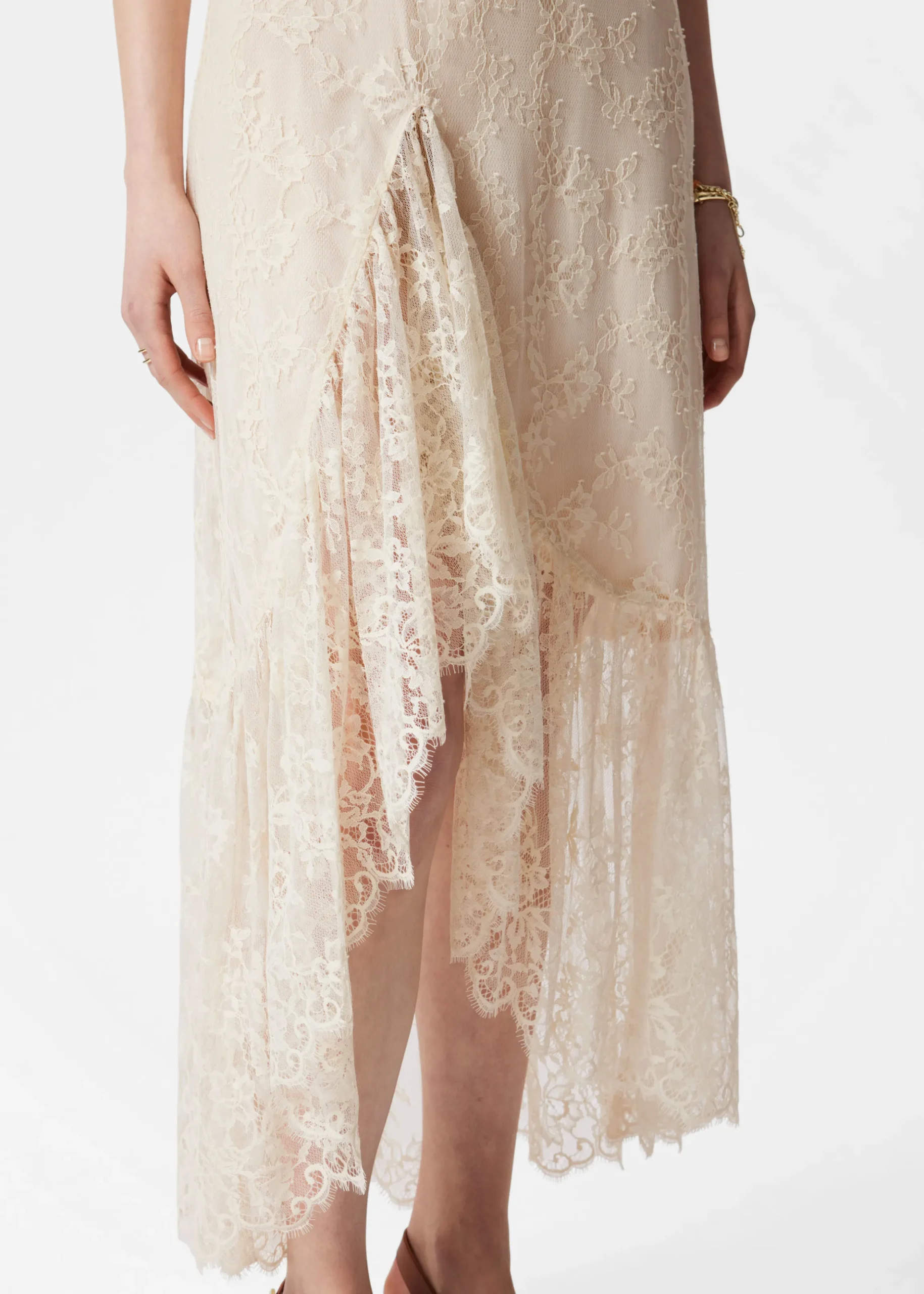 Gerüschtes Midikleid mit Spitze
