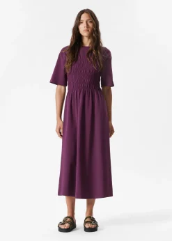 Gesmoktes Midikleid