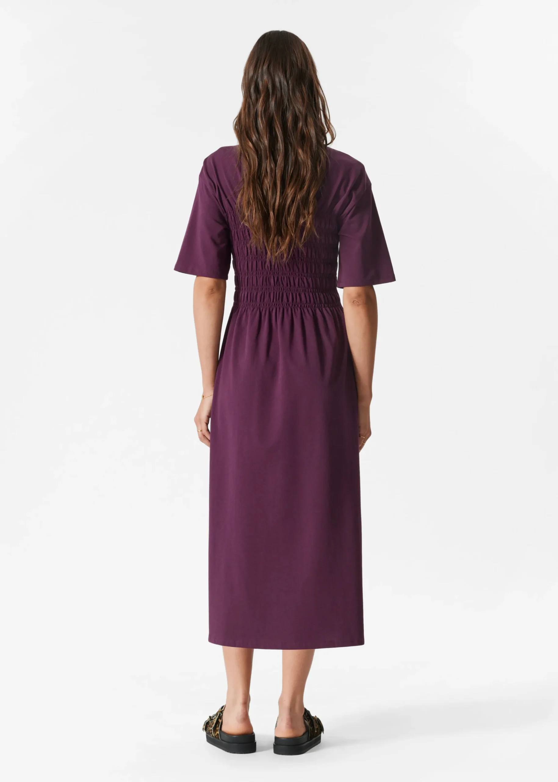 Gesmoktes Midikleid