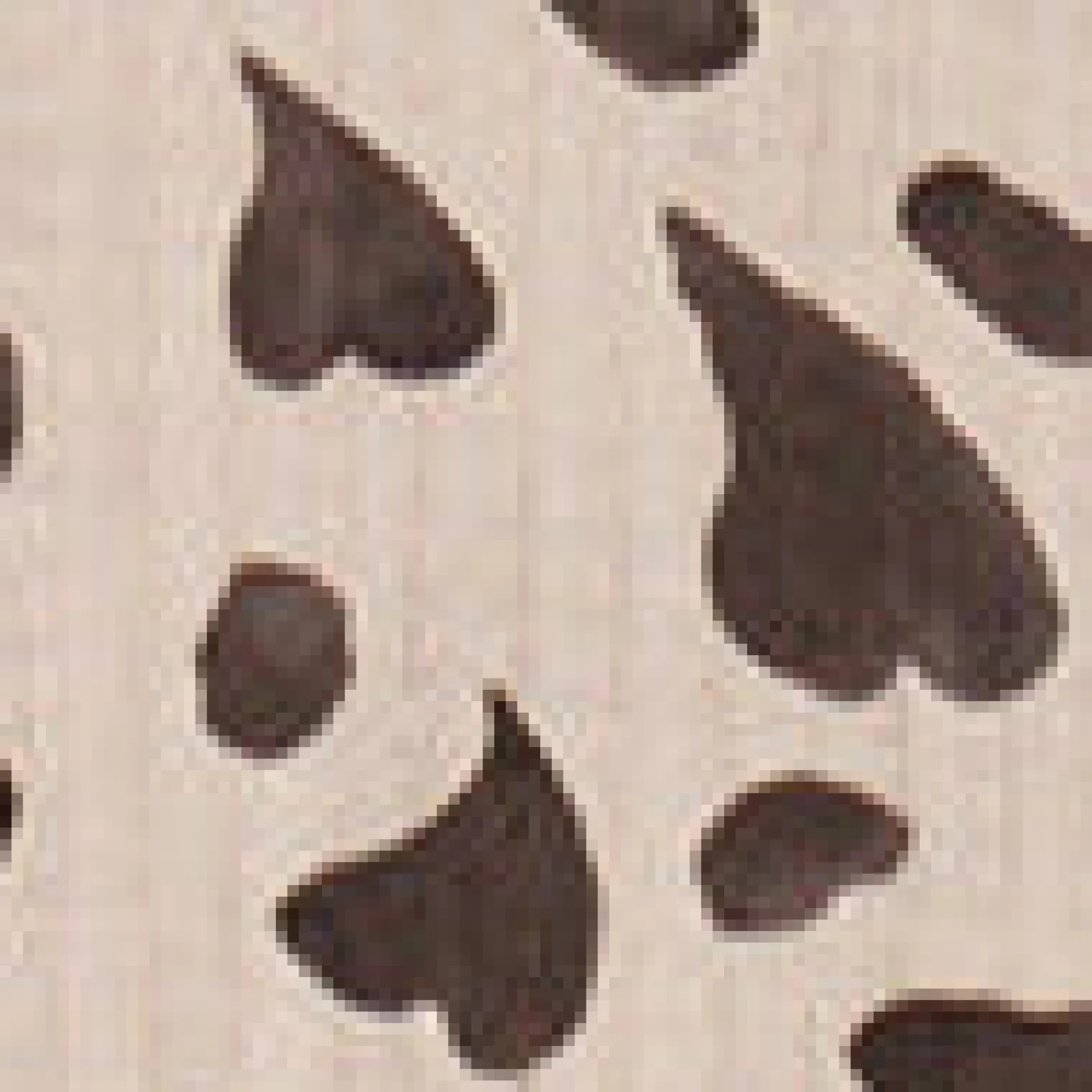 Gesmoktes Midikleid mit Puffärmeln