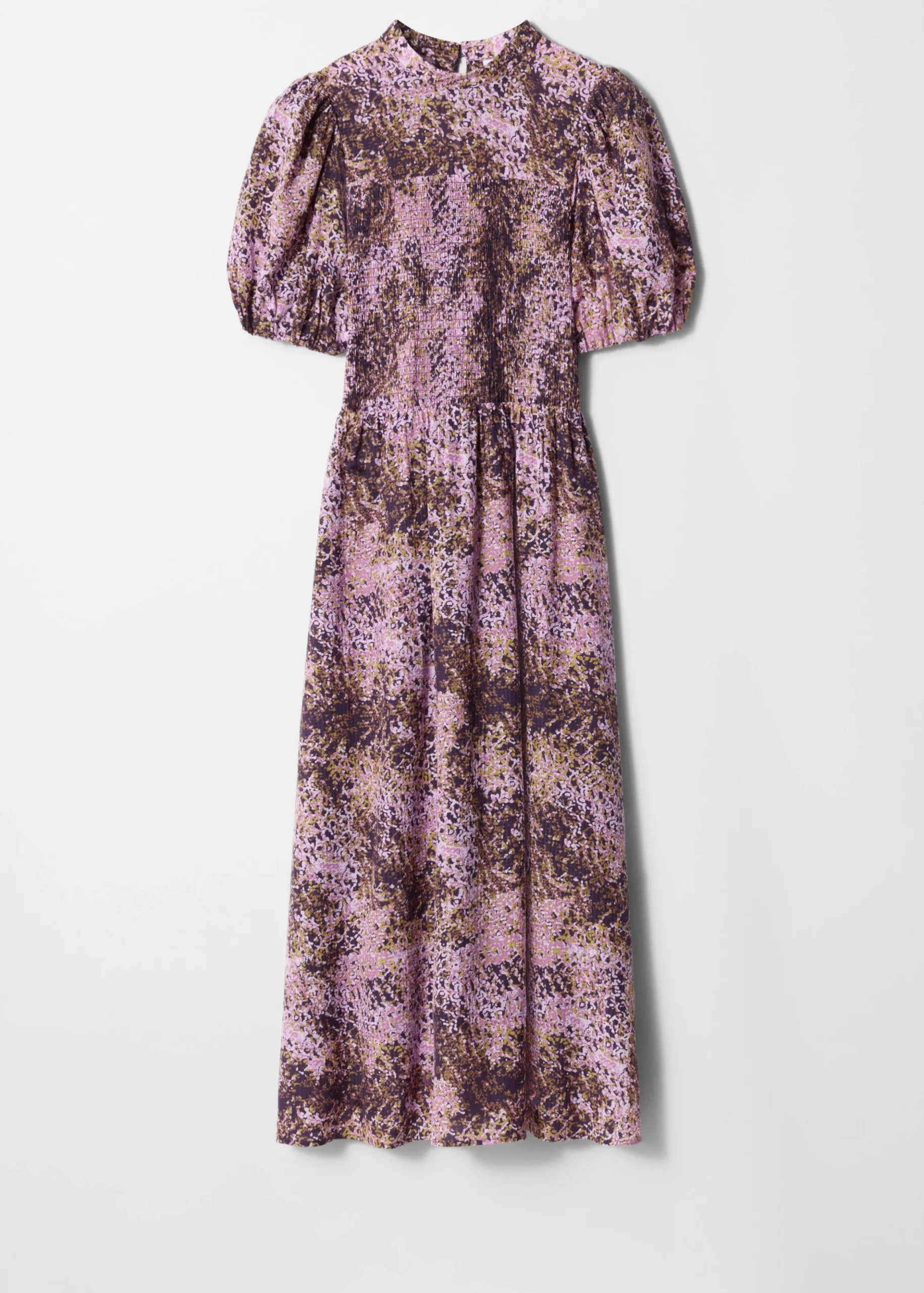 Gesmoktes Midikleid mit Puffärmeln