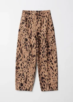 Hose mit Barrel-Bein und Leopardenmuster