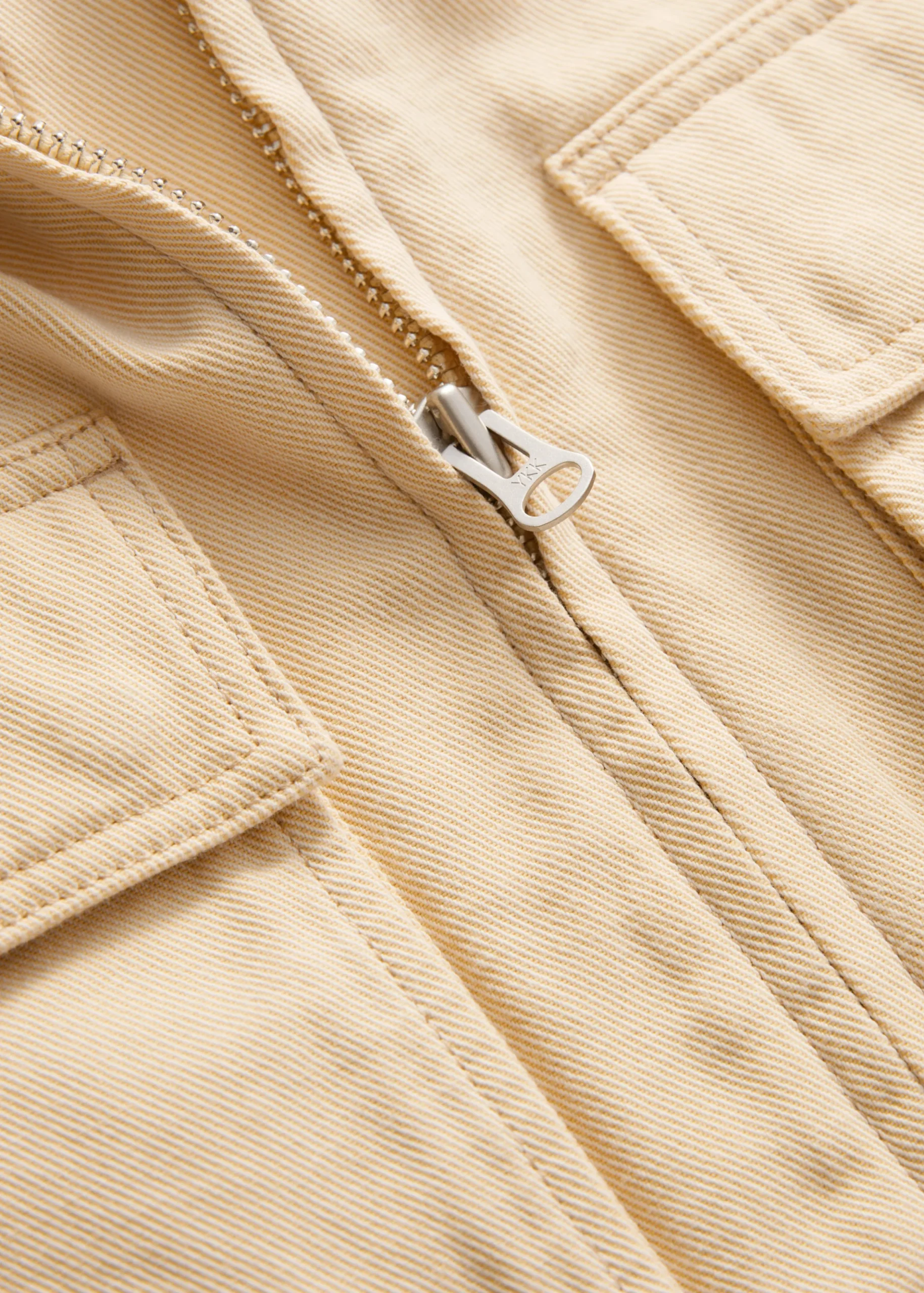 Jacke mit aufgesetzten Taschen