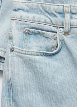 Jeans mit hohem Bund und weitem Bein