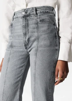 Jeans mit hohem Bund und weitem Bein