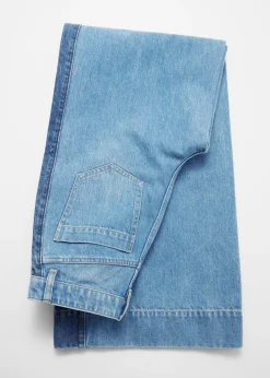 Jeans mit weitem, langem Bein