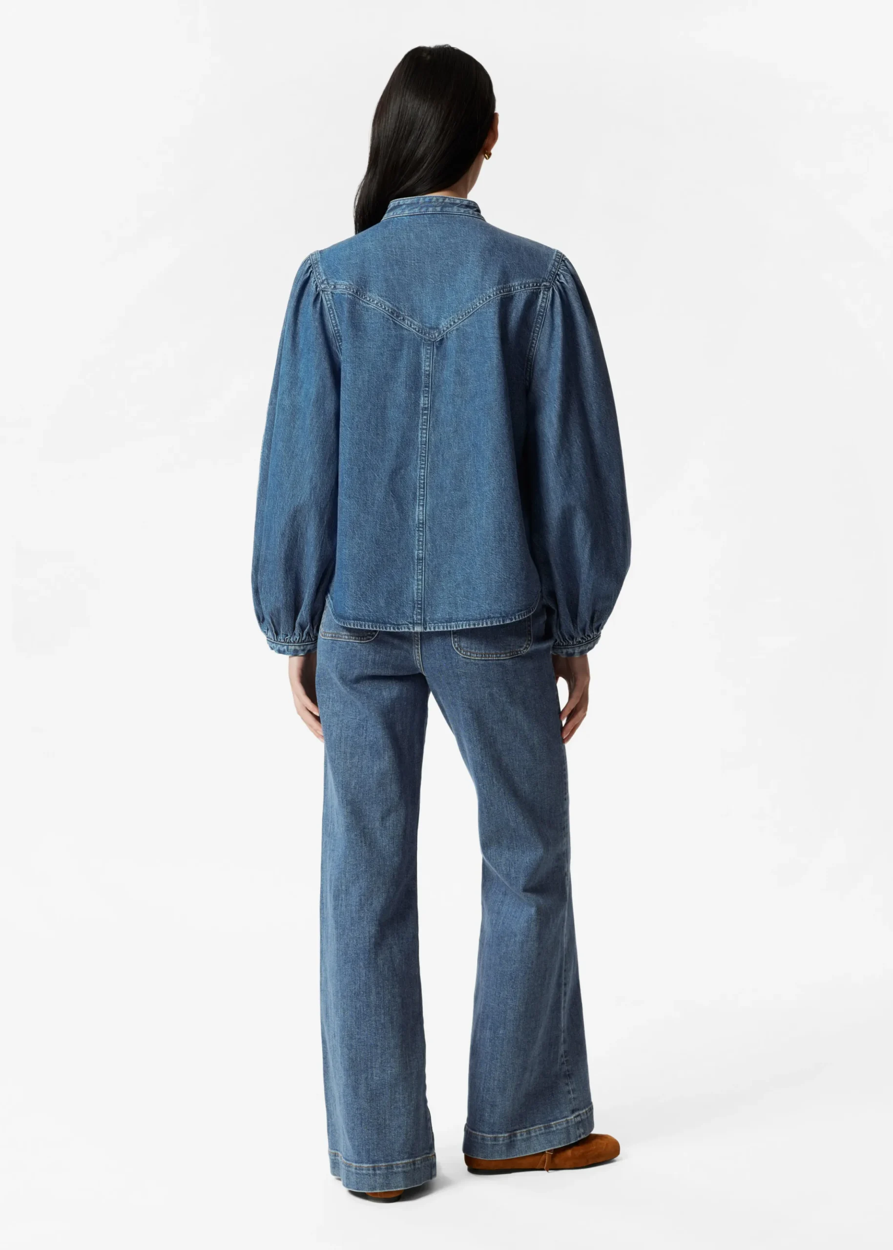 Jeansbluse mit Puffärmeln