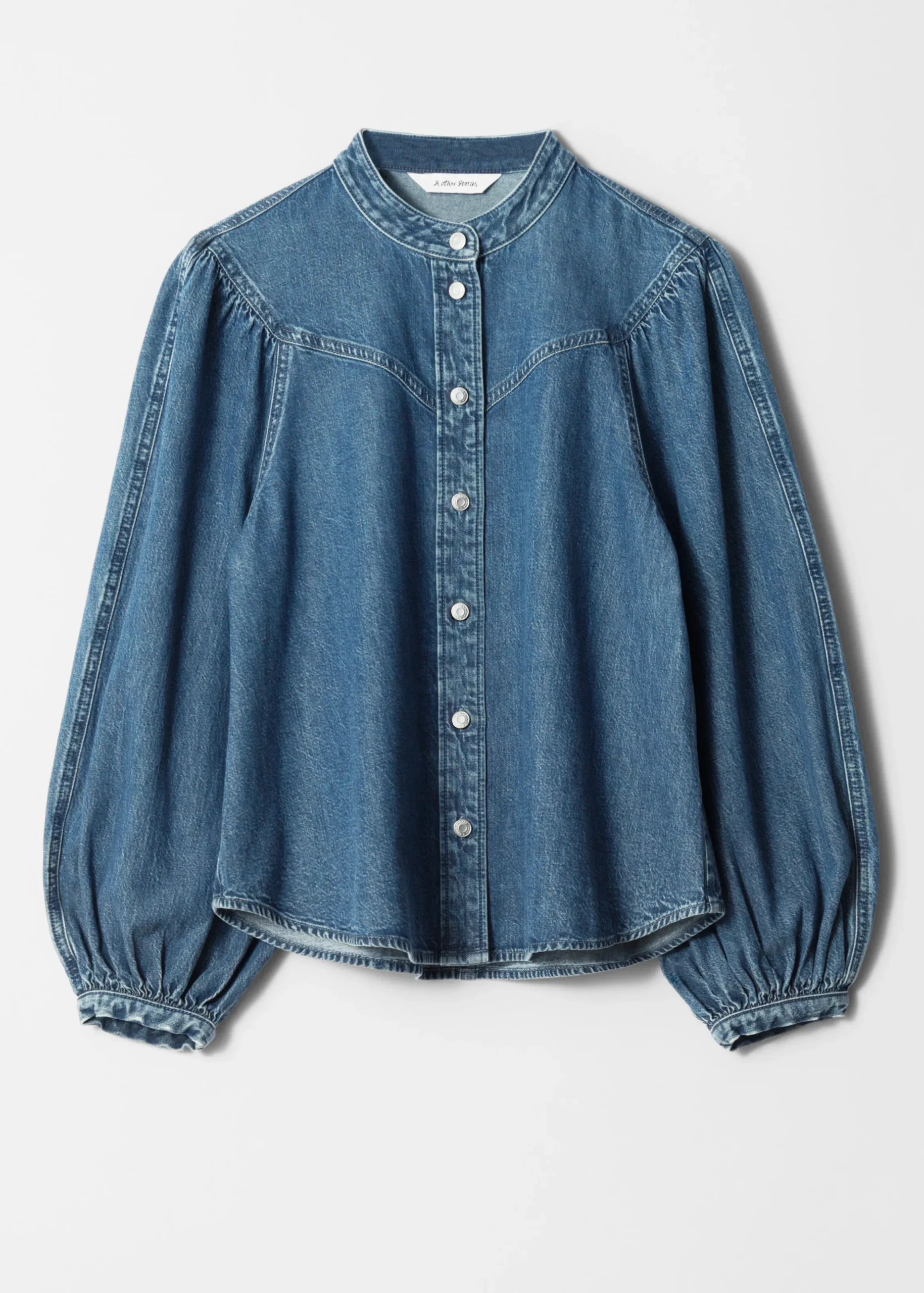 Jeansbluse mit Puffärmeln