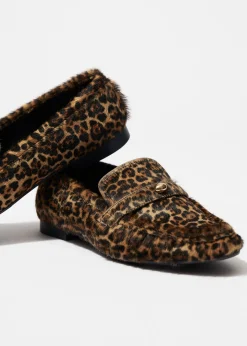 Klassische Loafers aus Leder