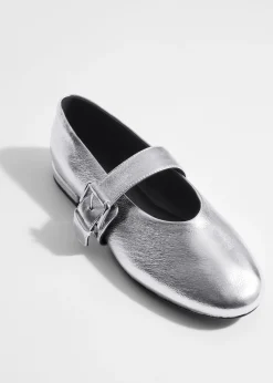 Leder-Ballerinas mit Schnalle