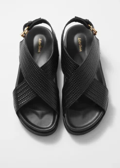 Ledersandalen mit überkreuzten Riemen