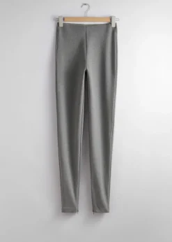 Leggings mit Reißverschluss an den Knöcheln