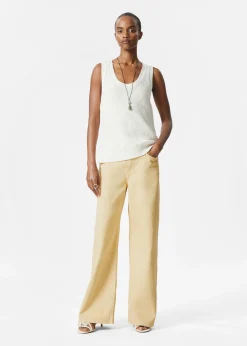 Locker geschnittene Jeans mit weitem Bein