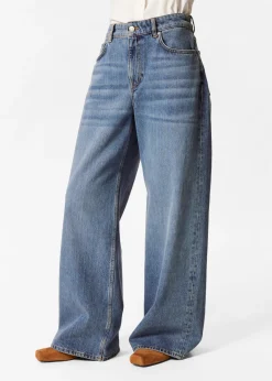 Locker geschnittene Jeans mit weitem Bein