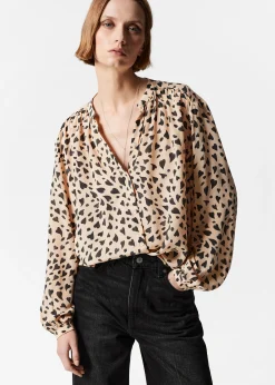 Lockere Seidenbluse
