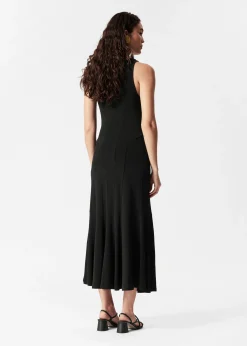 Maxikleid mit Schnittnähten