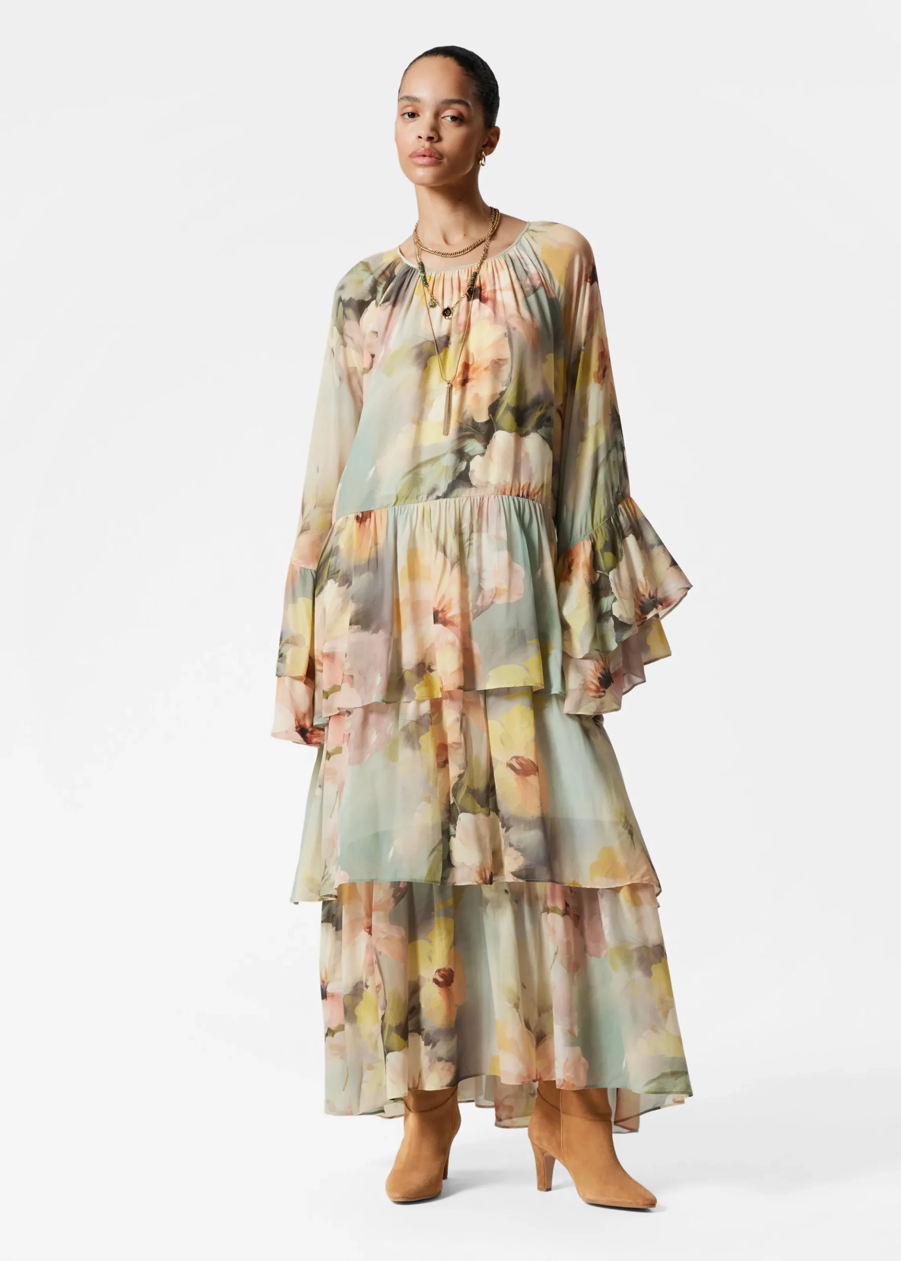 Maxikleid mit Volants
