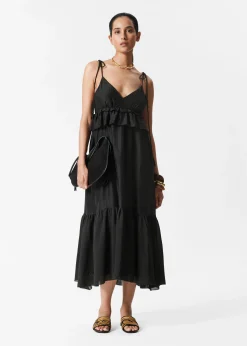 Midikleid mit schmalen Trägern