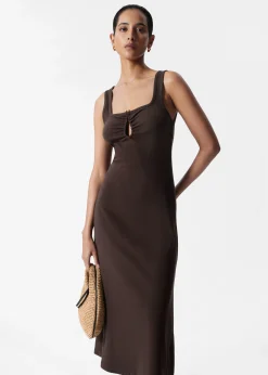 Midikleid mit Schnallendetail