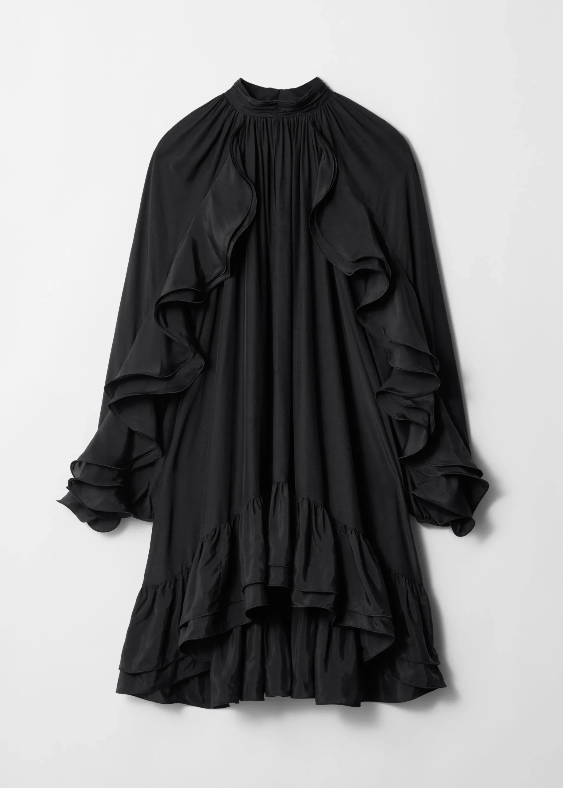 Minikleid mit Rüschen