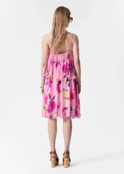 Minikleid mit Rüschen